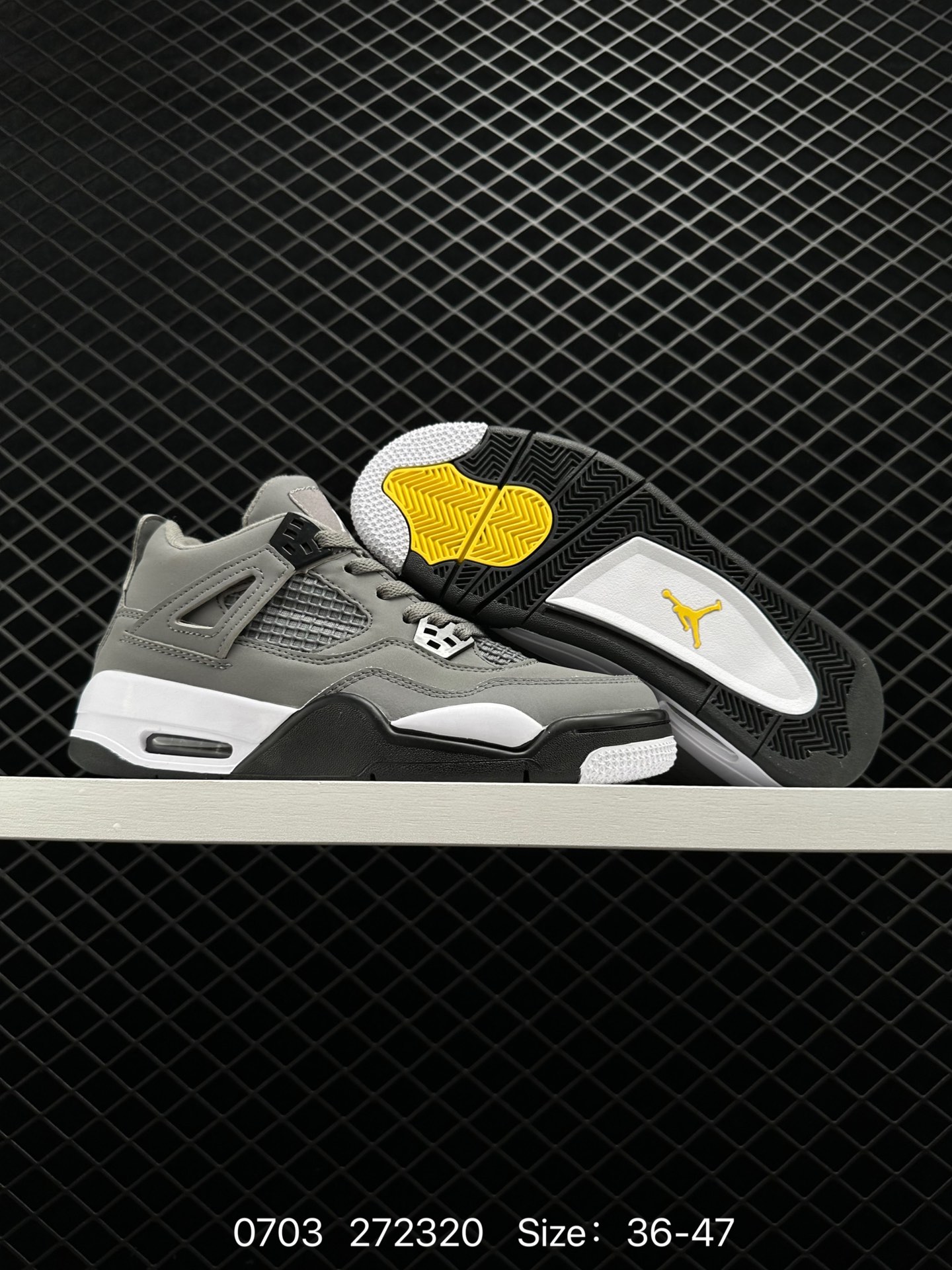 Nike Air Jordan 4 Retro